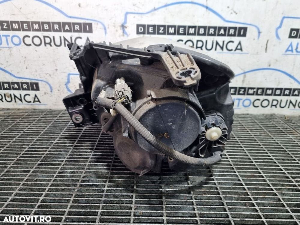 Far Dreapta Nissan Juke Facelift 2014 - 2018 SUV 4 Usi (1257) LED - 2