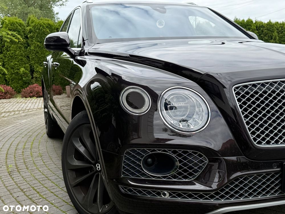 Bentley Bentayga - 3