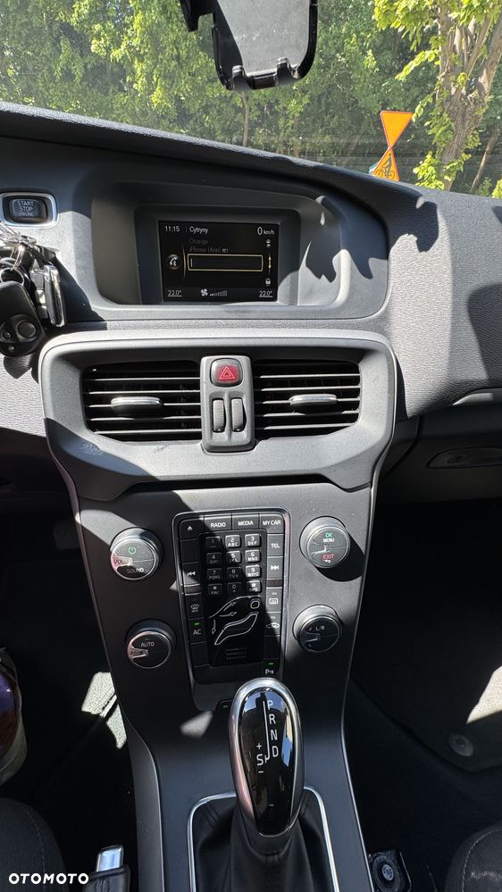 Volvo V40 D3 Kinetic - 9