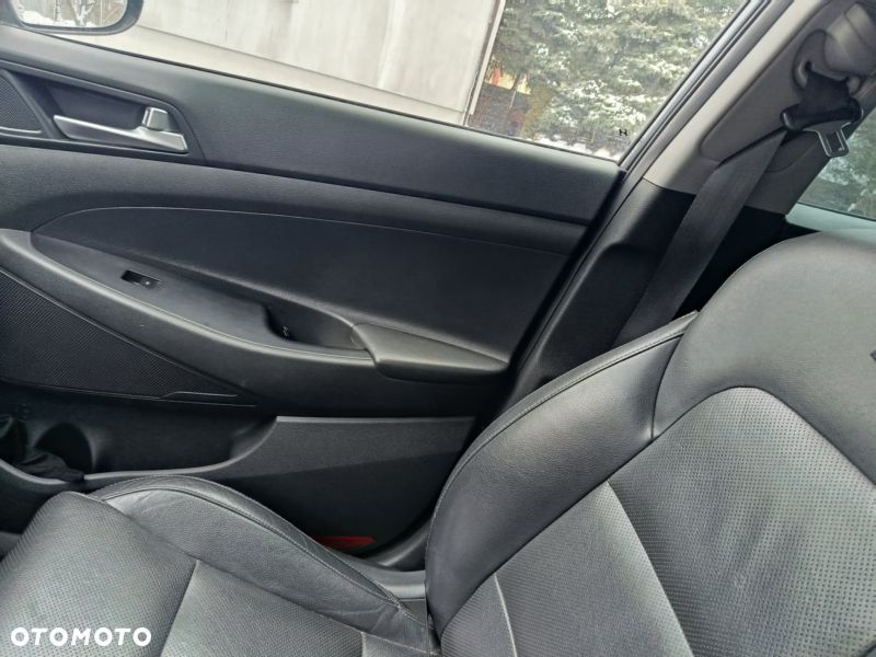 Hyundai Tucson blue 1.7 CRDi 2WD Trend - 13