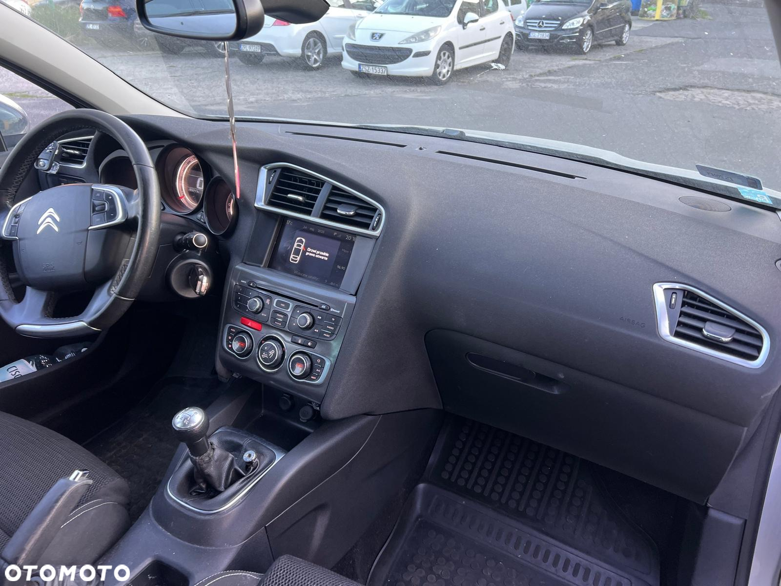 Citroën C4 - 7
