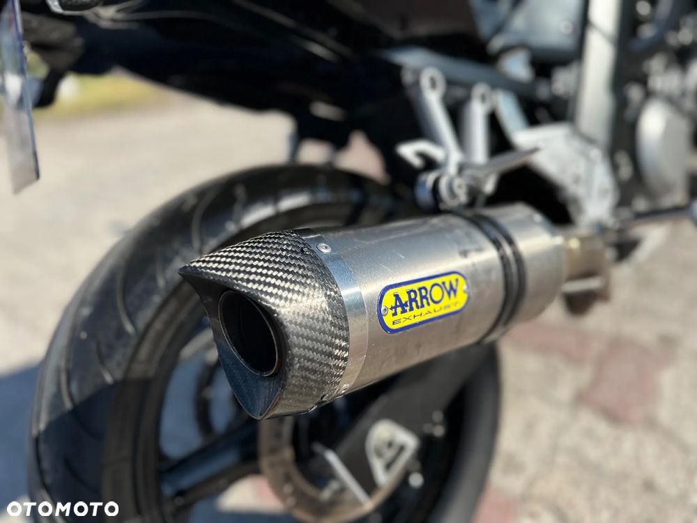 Suzuki SV - 16