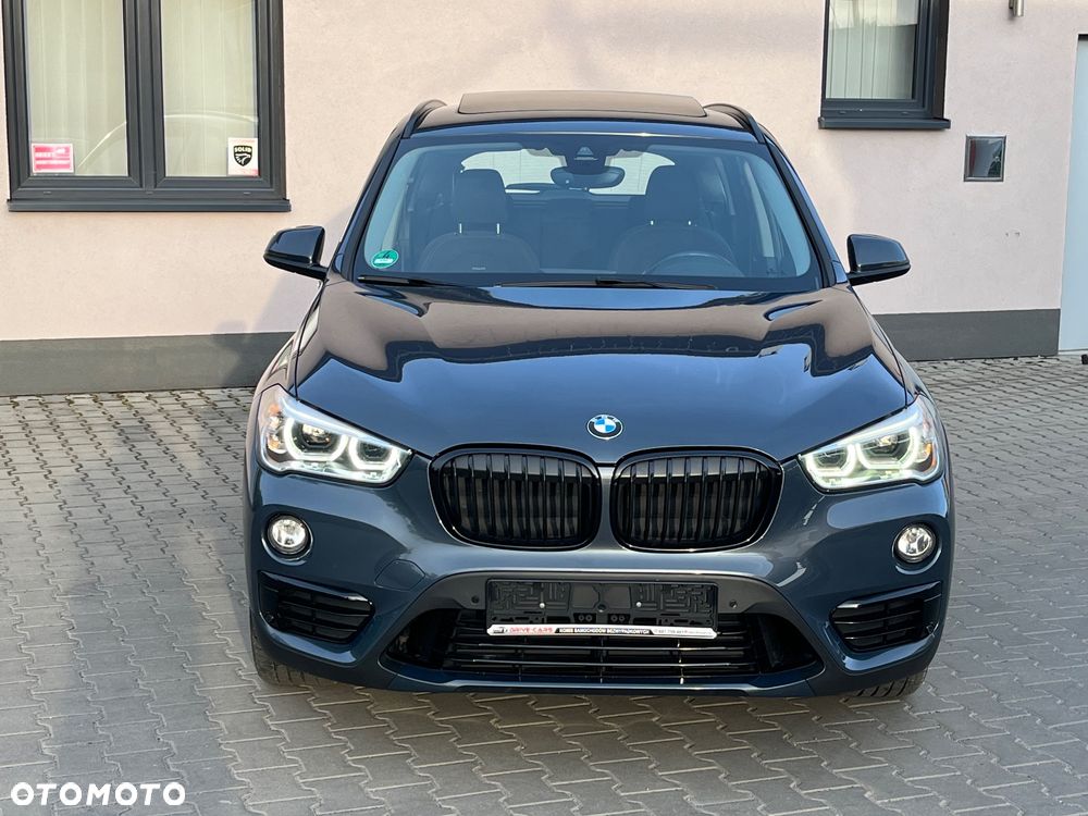 BMW X1 xDrive25d Sport Line - 2