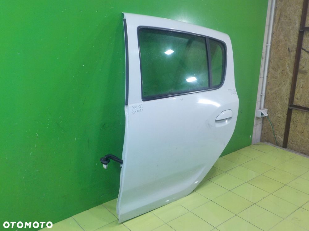 DACIA SANDERO II 1.2 B 13r HB 5D drzwi lewe tyl kompletne - 2