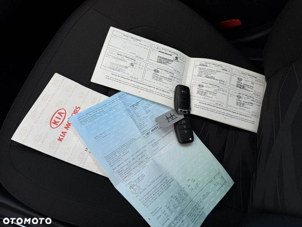 Kia Ceed 1.4 CRDi 90 SW Vision - 8