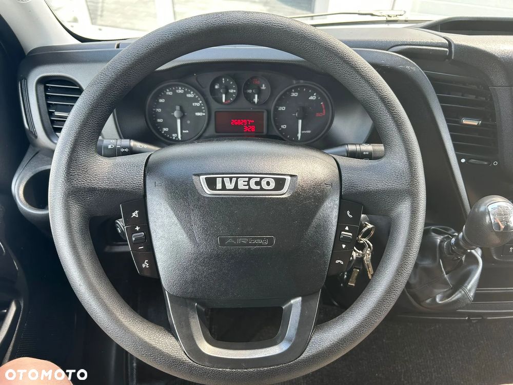 Iveco Daily 35C14 Kontener 8 palet + winda 800kg + drzwi boczne **Klima**Serwis**Sprowadzony**2019R** - 11