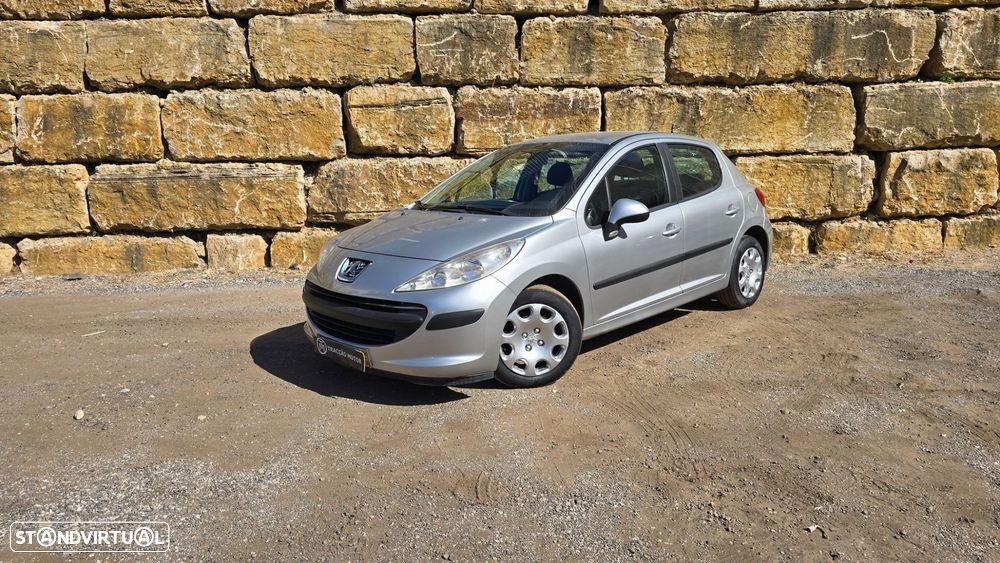 Peugeot 207 1.4 HDi Urban - 1