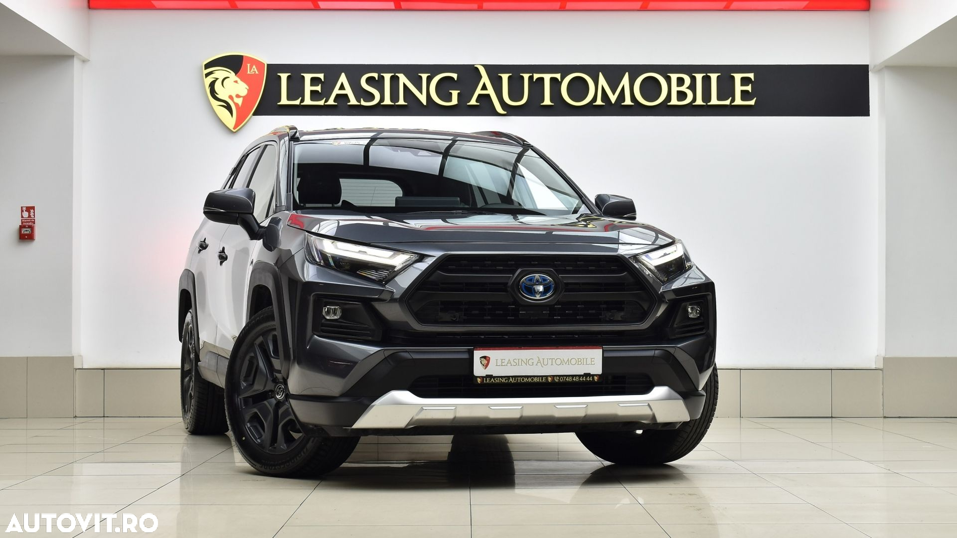 Toyota RAV4 - 3