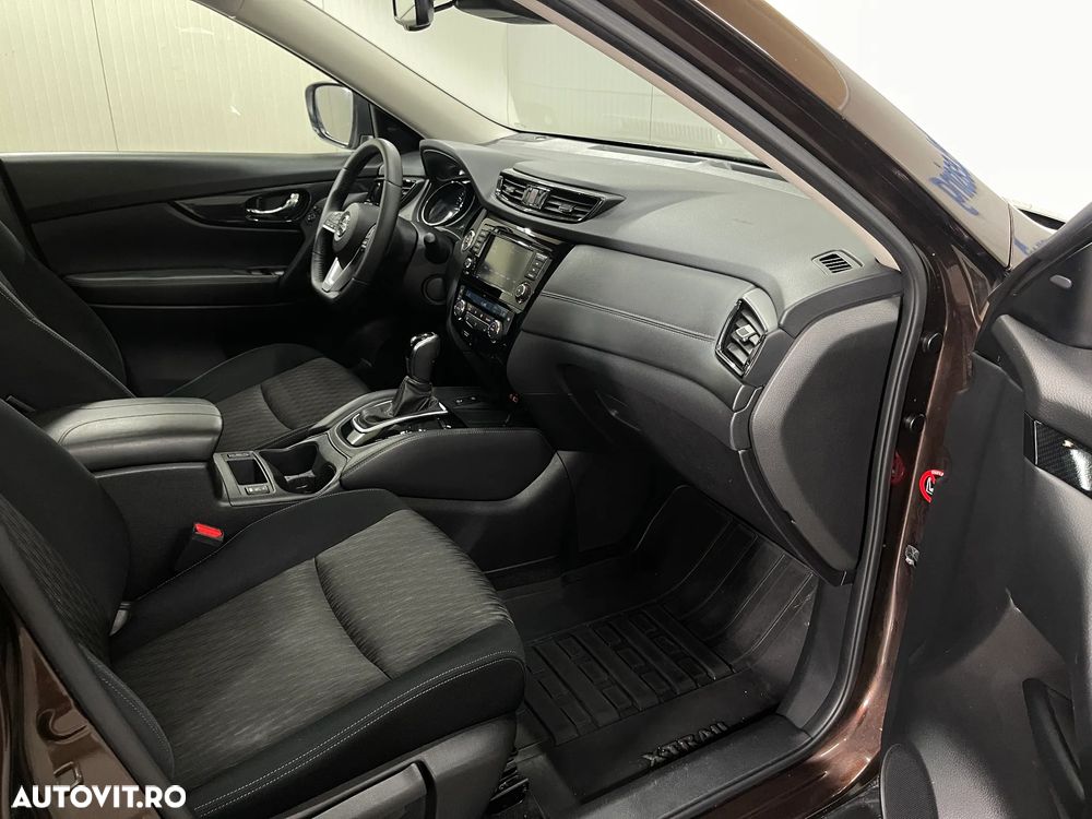 Nissan X-Trail 1.3 DIG-T N-Connecta - 11