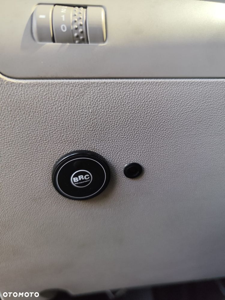Kia Ceed 1.4 Comfort - 26