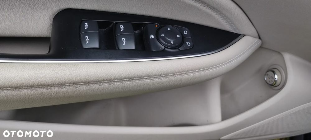 Opel Insignia 2.0 CDTI Exclusive S&S - 21