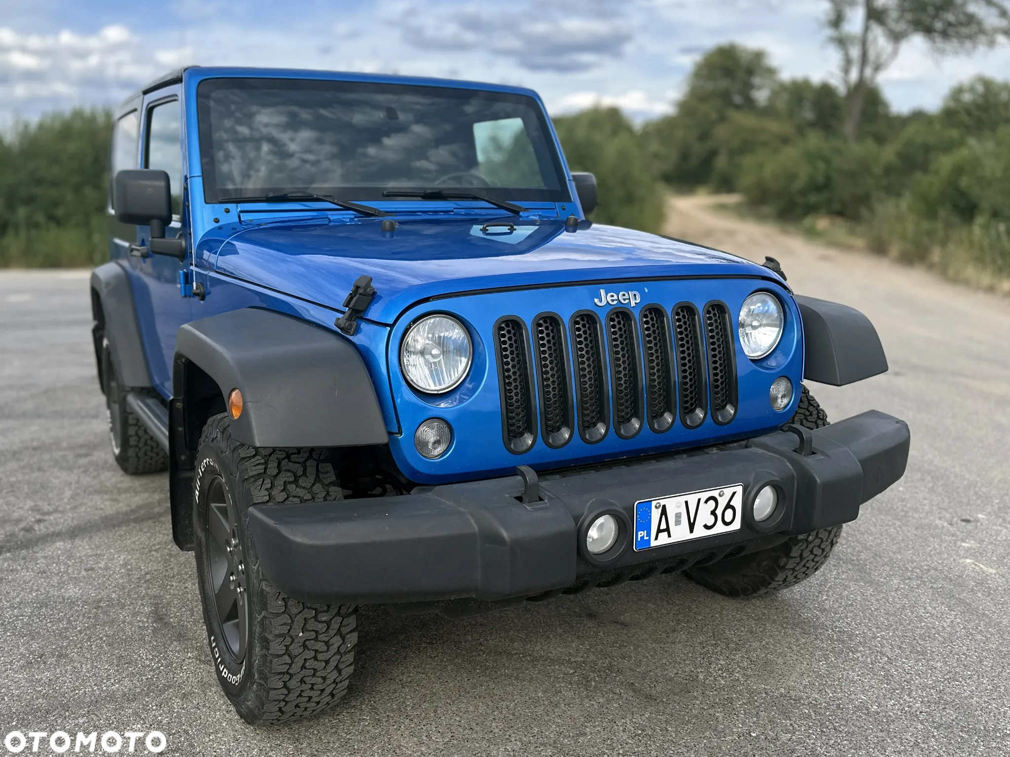Jeep Wrangler - 9