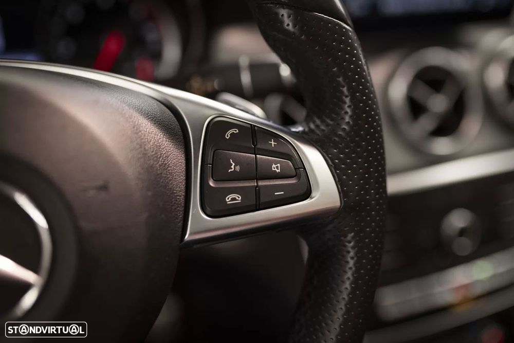 Mercedes-Benz CLA 220 d Shooting Brake AMG Line Aut. - 12