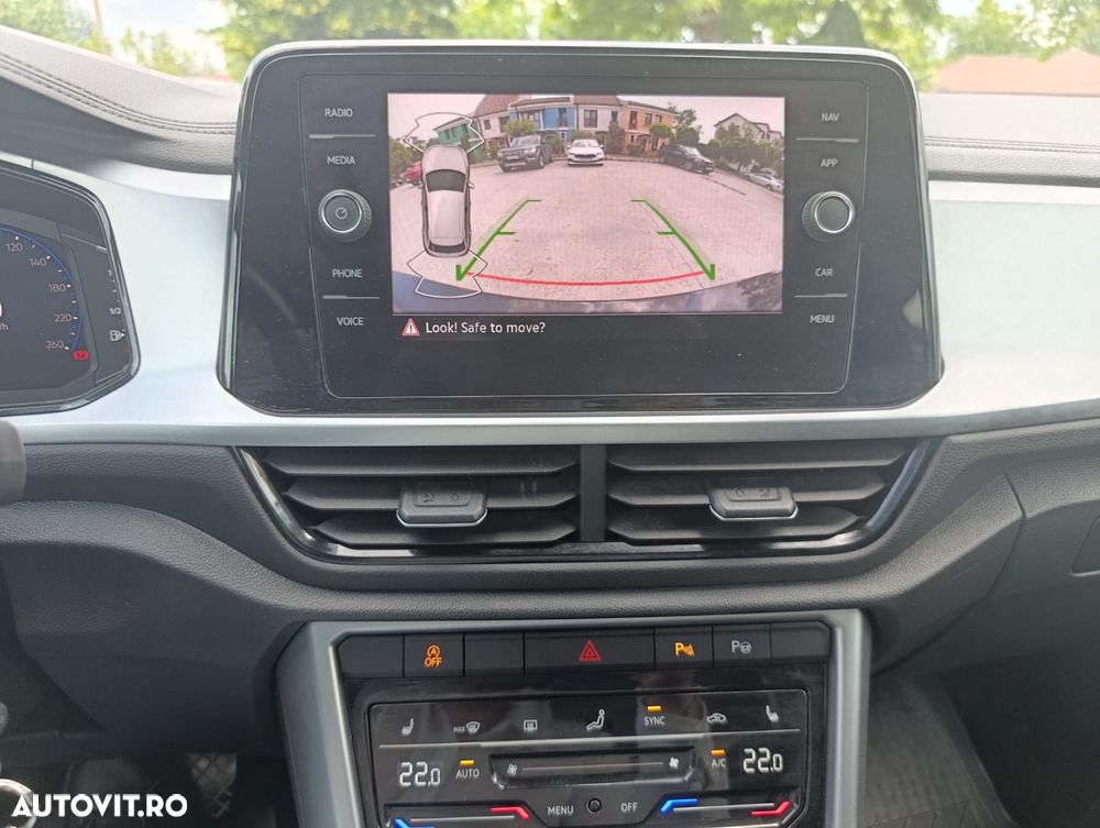 Volkswagen T-Roc 1.5 TSI DSG Life - 33