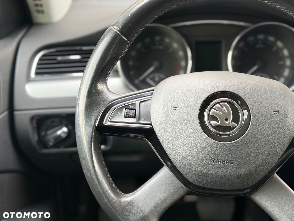 Skoda Superb - 16