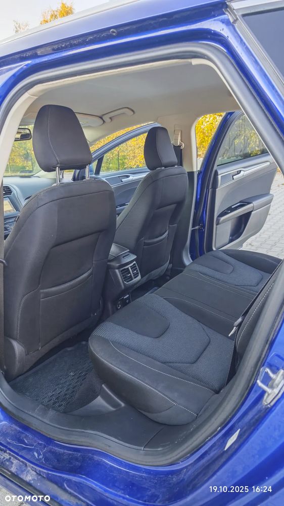 Ford Mondeo 2.0 TDCi Titanium PowerShift - 13