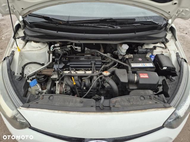 Hyundai i20 1.25 Classic + - 7