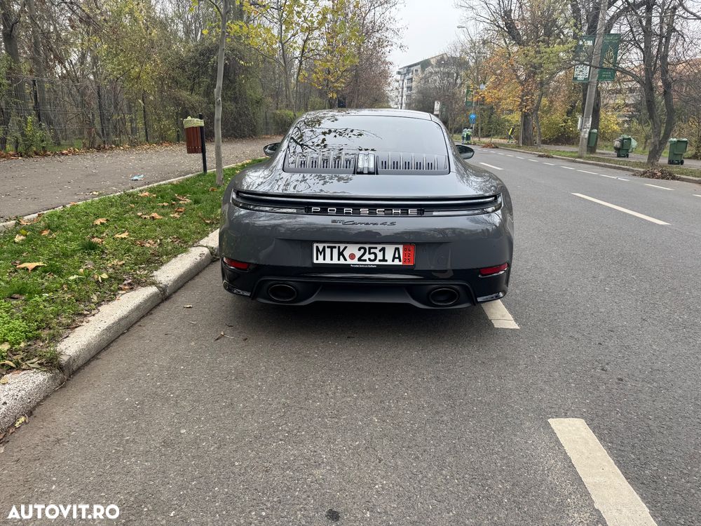 Porsche 992 - 10