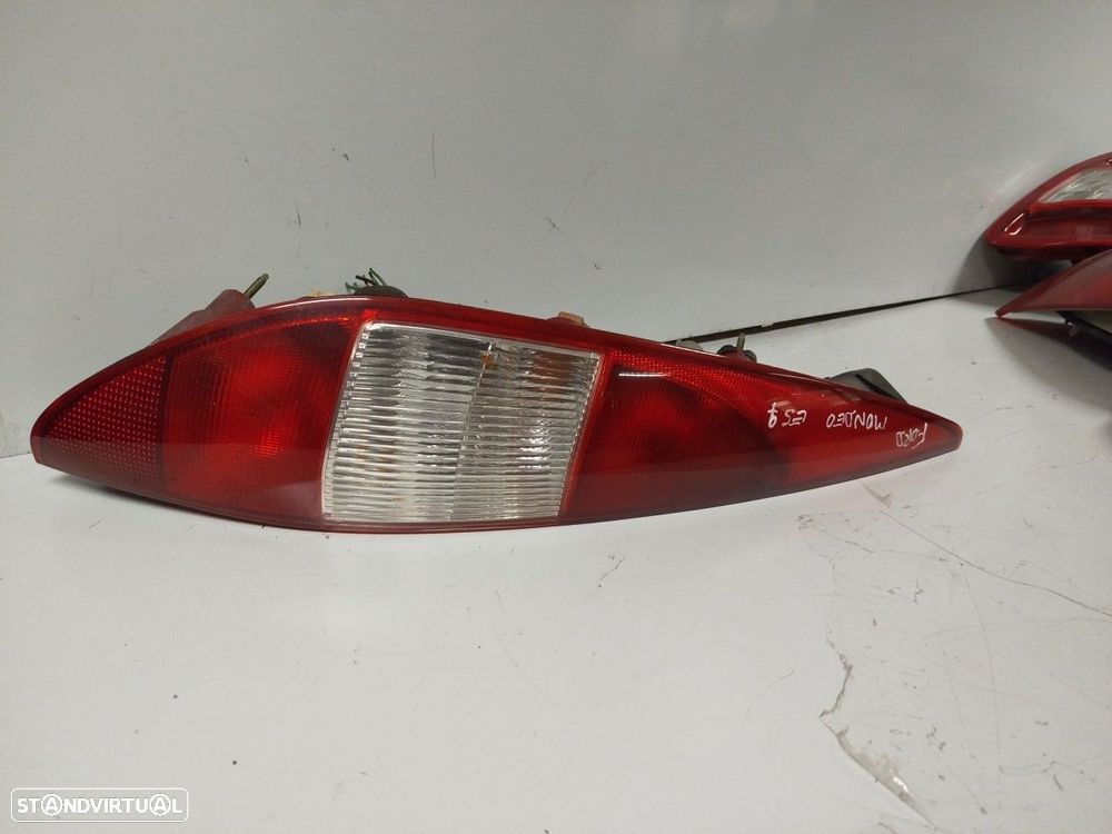 Farolim Stop Esq Ford Mondeo Iii Turnier (Bwy) - 1