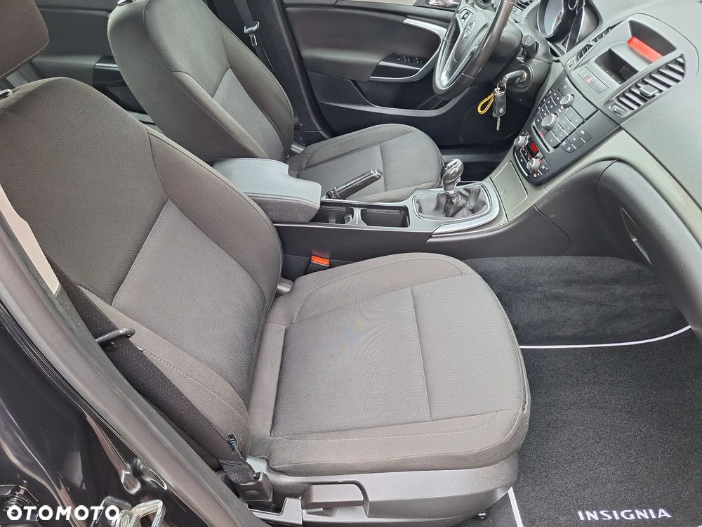 Opel Insignia 1.8 Cosmo - 31