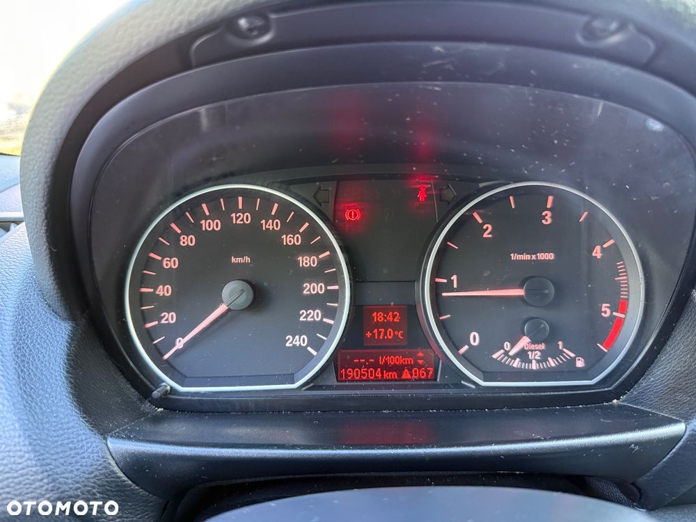 BMW Seria 1 118d - 6