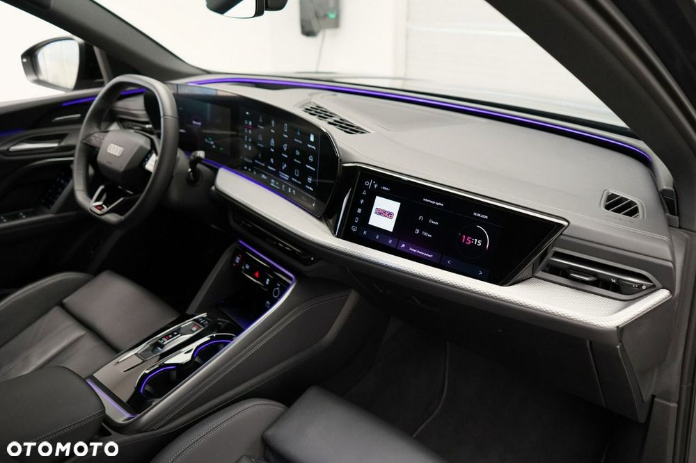 Audi Q5 Sportback - 15
