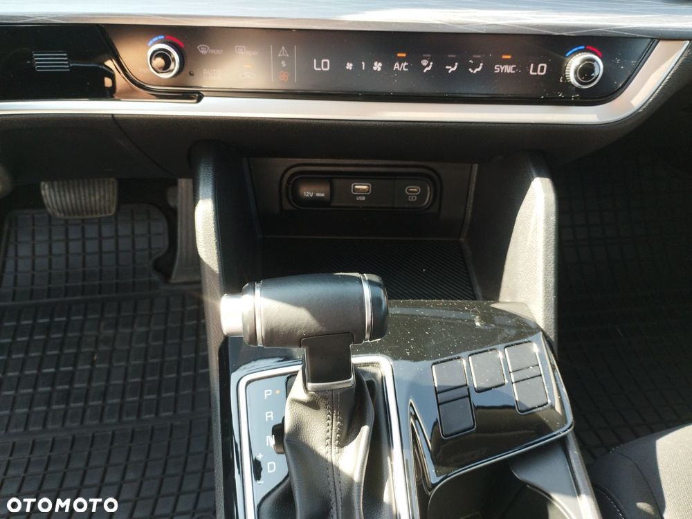 Kia Sportage 1.6 T-GDI M 2WD DCT - 27
