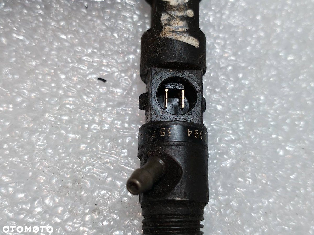 WTRYSKIWACZ RENAULT CLIO II LIFT 8200567290 820004987 EJBR04001D 1.5 DCI - 4