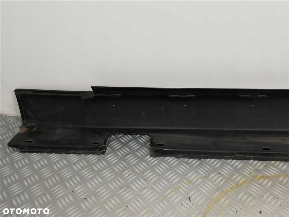 Listwa progowa ZEWNĘTRZNA prawa BMW Seria 5 E61 KOMBI 2003-2010 - 9
