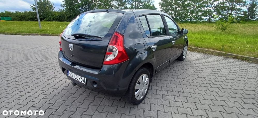 Dacia Sandero - 6