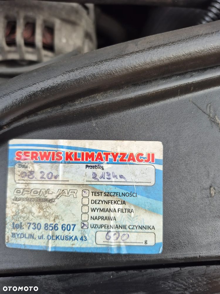 Volkswagen Passat - 20