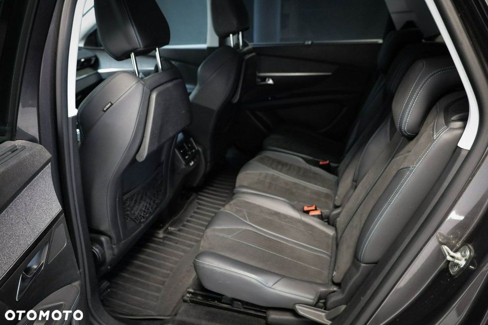 Peugeot 5008 - 19
