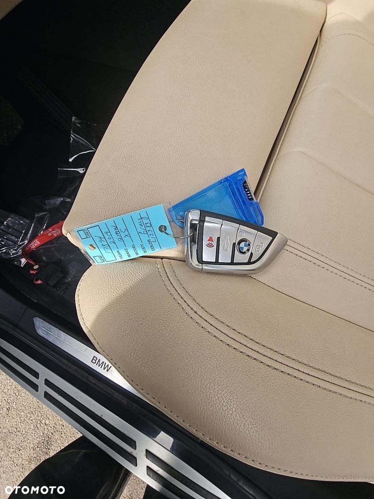 BMW X5 xDrive40i xLine - 12