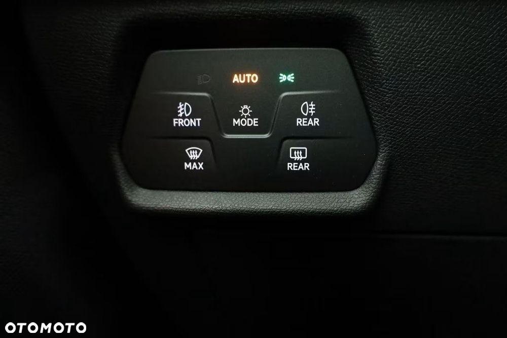 Cupra Formentor 1.5 eTSI mHEV DSG - 8