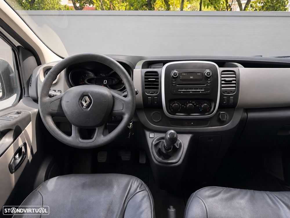Renault Trafic 1.6 dCi L2H1 1.2T SS - 8
