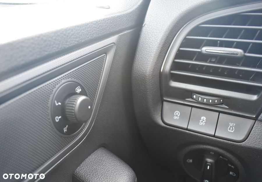 Skoda Fabia - 19
