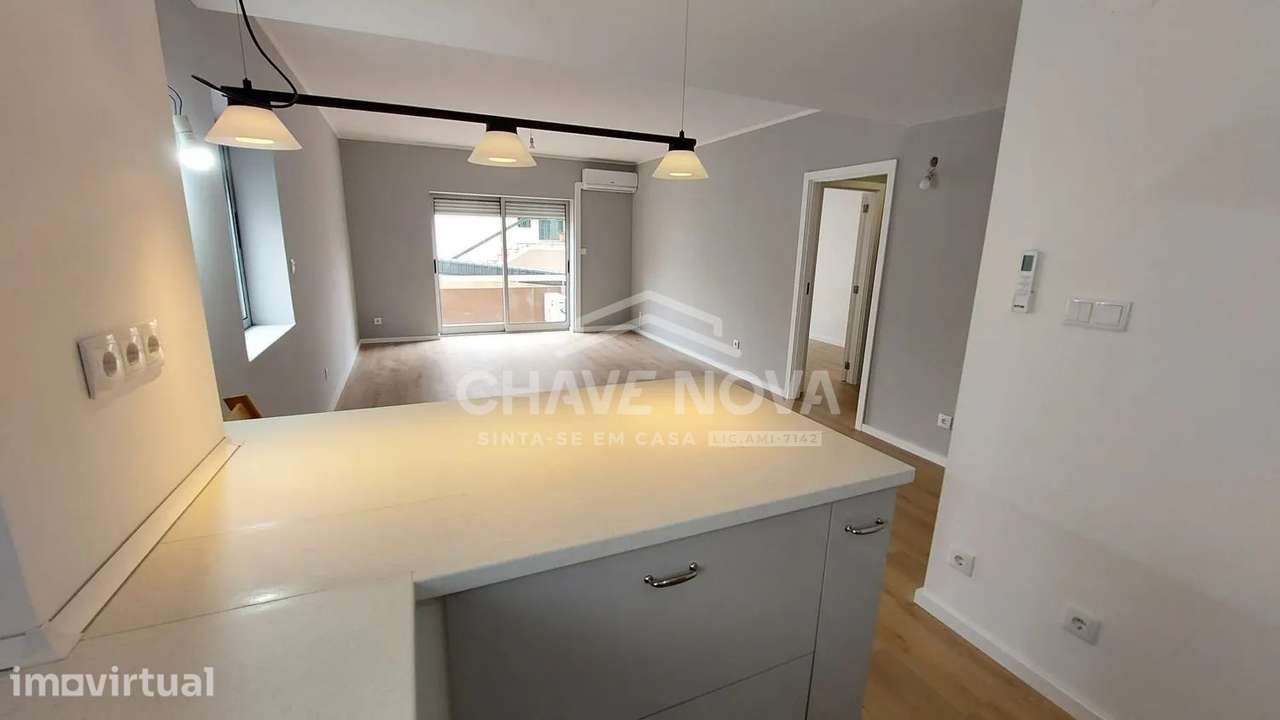 T3 próximo Praça Velásquez no Porto, completamente renovado SD/04704PG - Grande imagem: 2/24