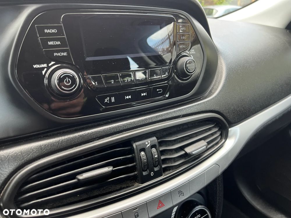 Fiat Tipo 1.4 16v Lounge - 30