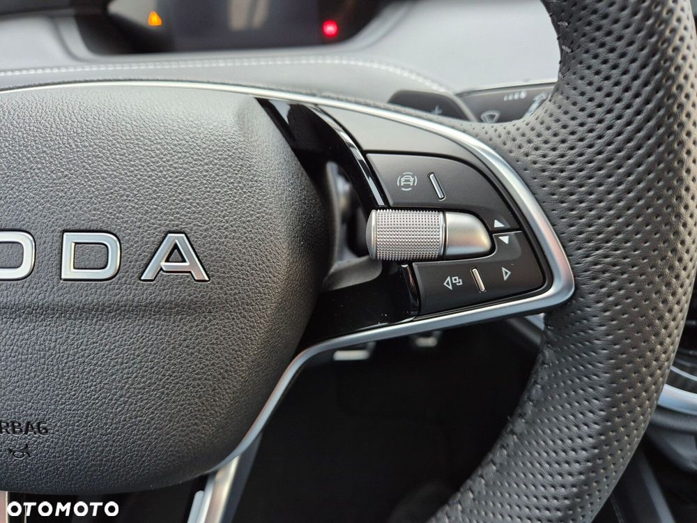 Skoda Elroq 60 63kWh Sportline - 36