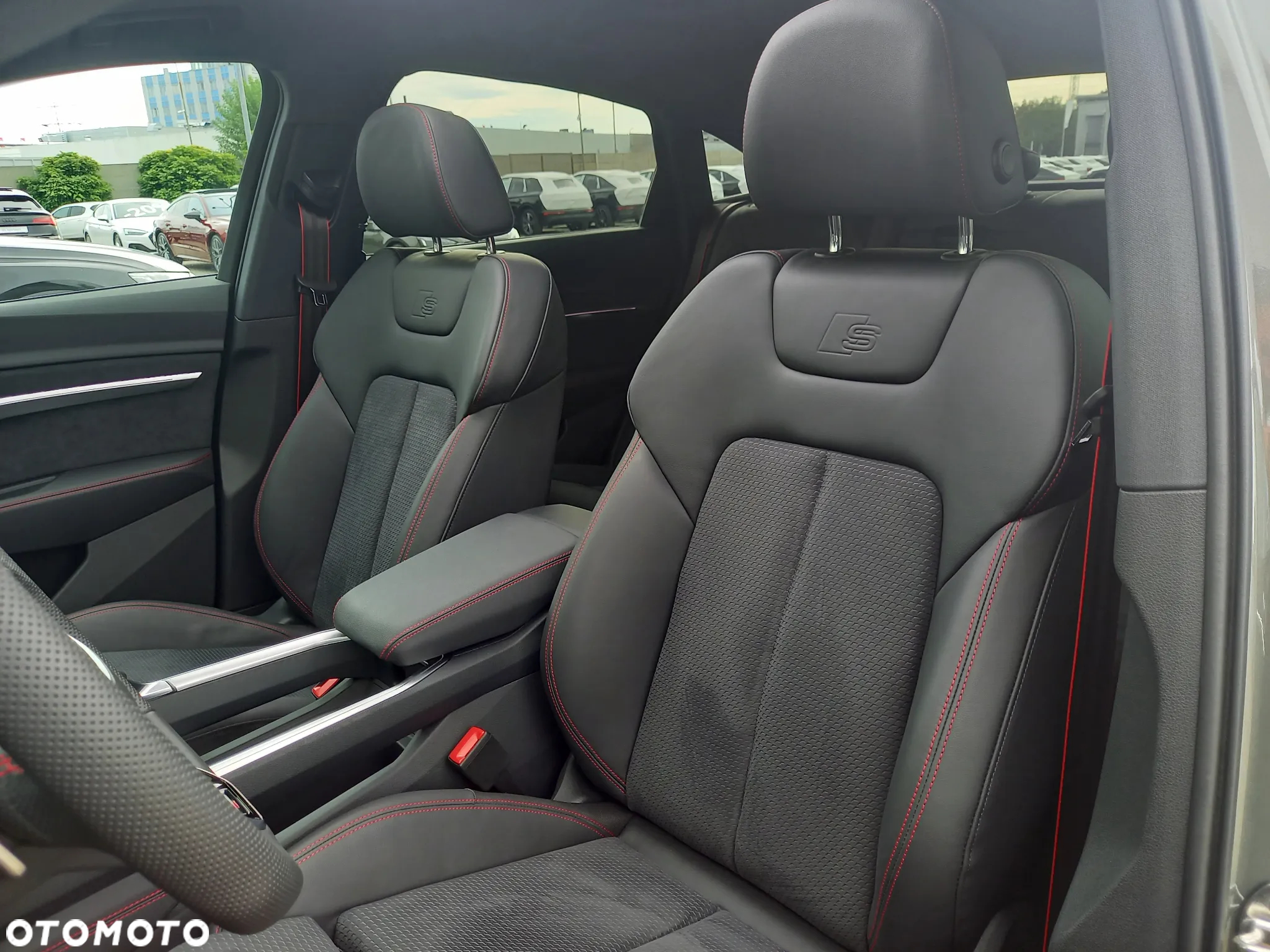 Audi Q8 e-tron 50 95kWh Quattro S Line - 7