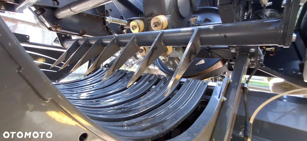 Claas 620 tys netto Claas Quadrant 4200 - 18