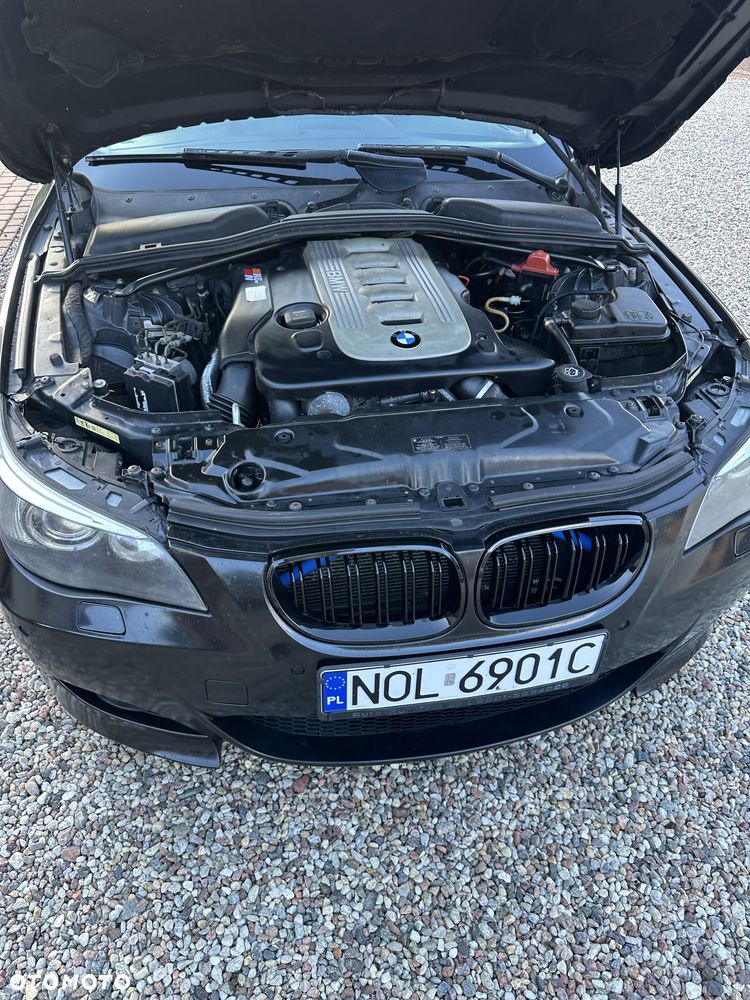 BMW Seria 5 2006 photo 4