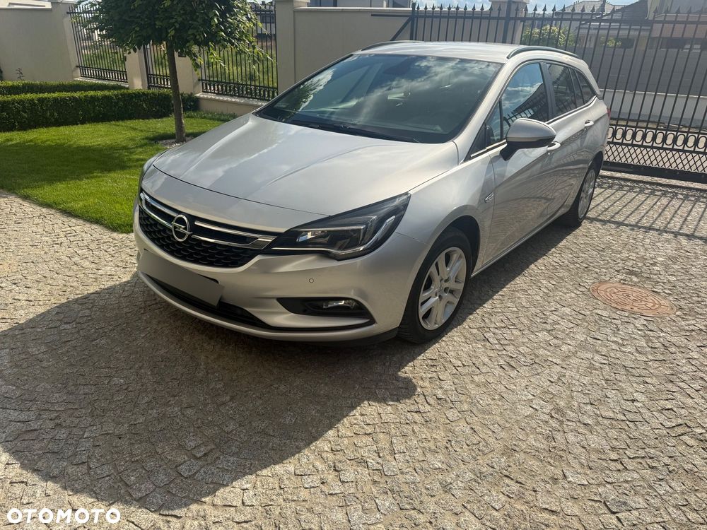 Opel Astra 1.6 CDTI Enjoy S&S - 8
