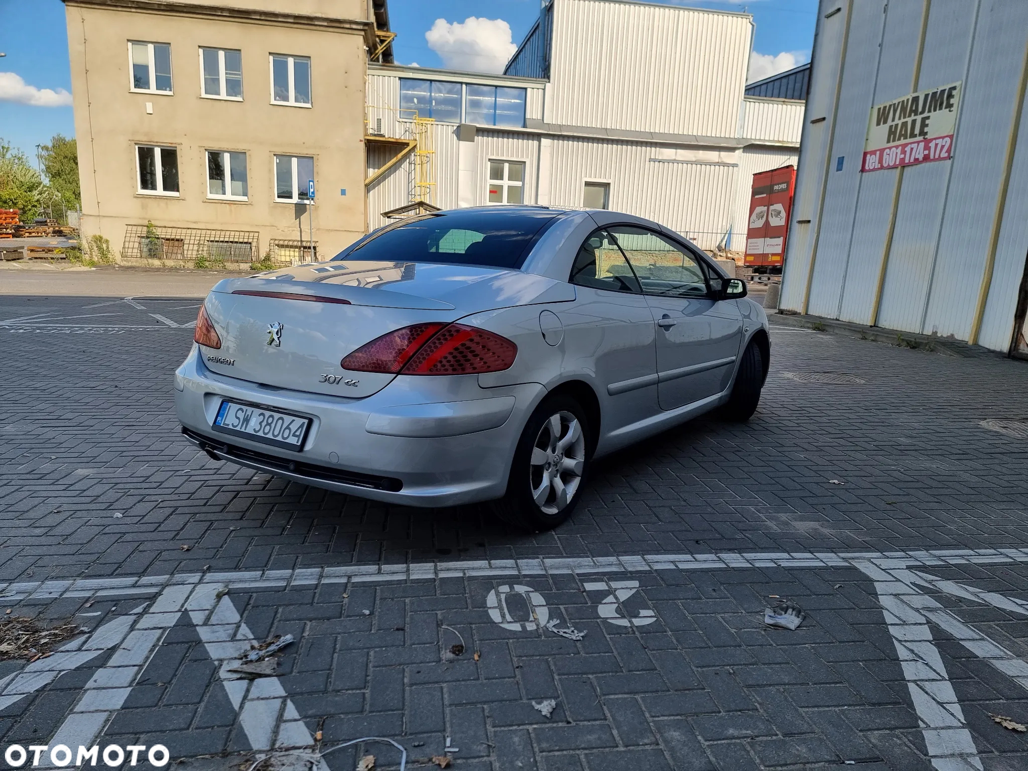 Peugeot 307 CC 1.6 Intense - 9