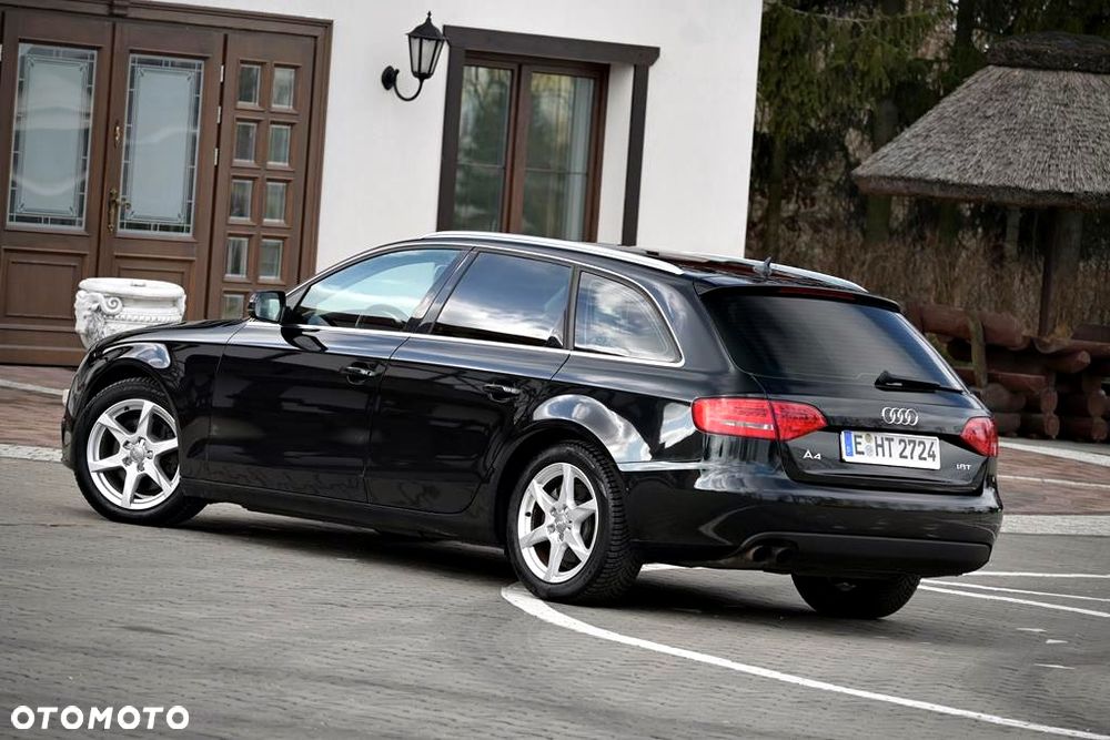 Audi A4 Avant - 23