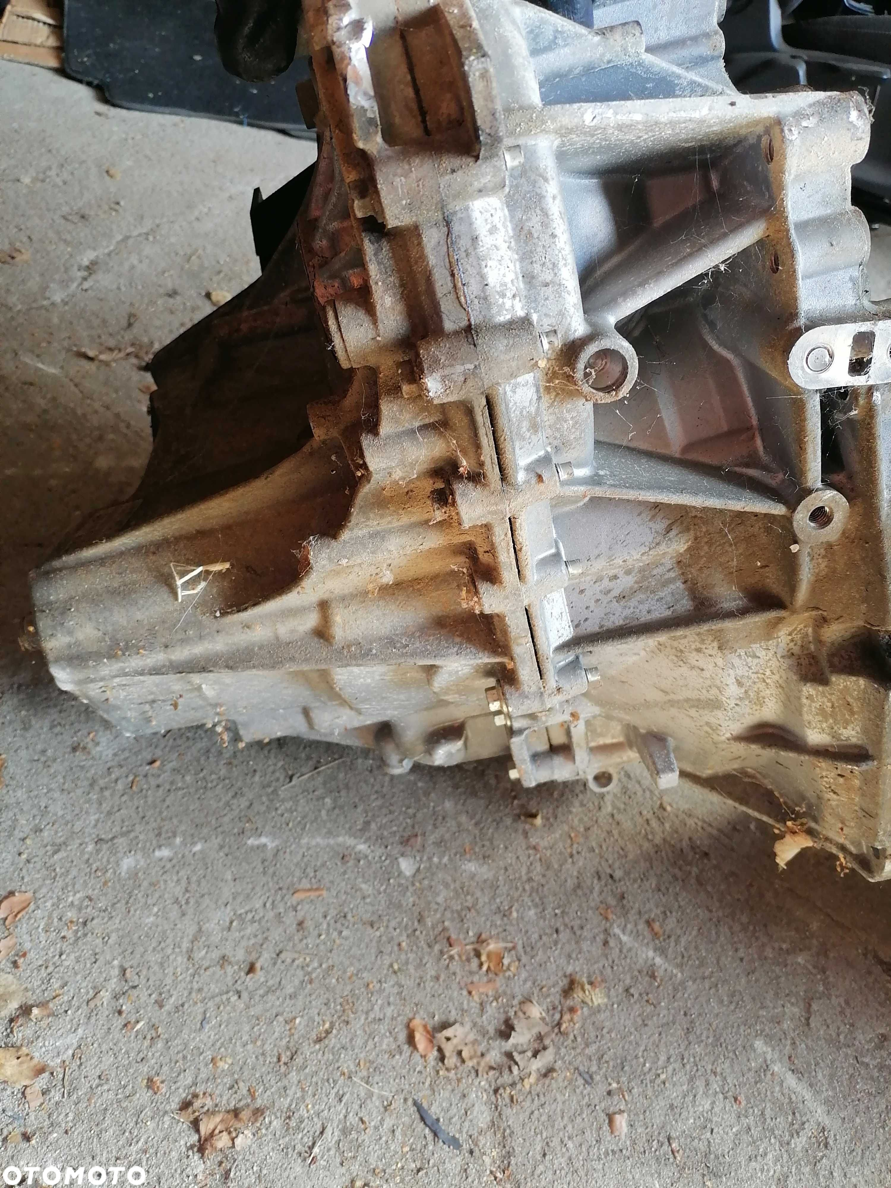 skrzynia biegów volvo v40 ii 2.0 D2 hu3r7002aha - 6