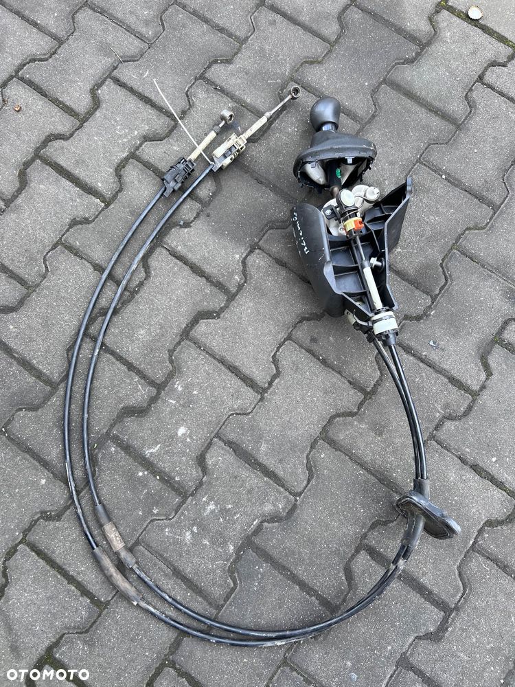 Wybierak z linkami RWD Renault Master III - 1