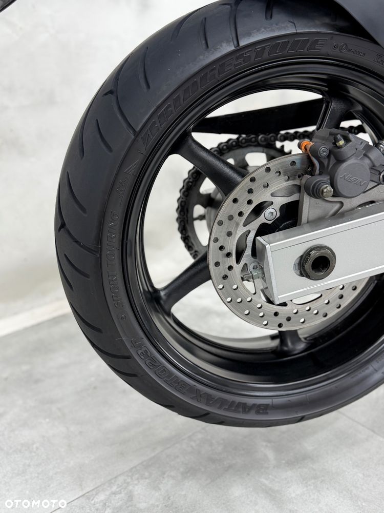 Yamaha FZ6 - 10