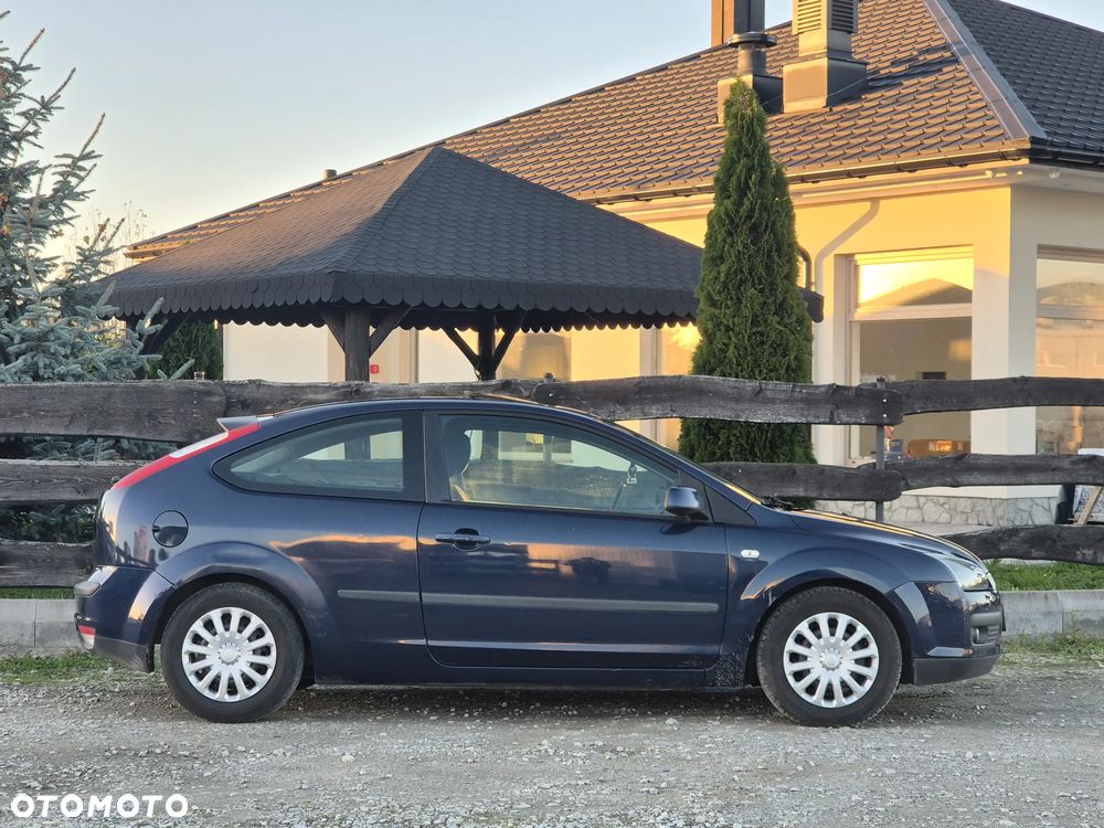 Ford Focus 1.8 Trend - 5