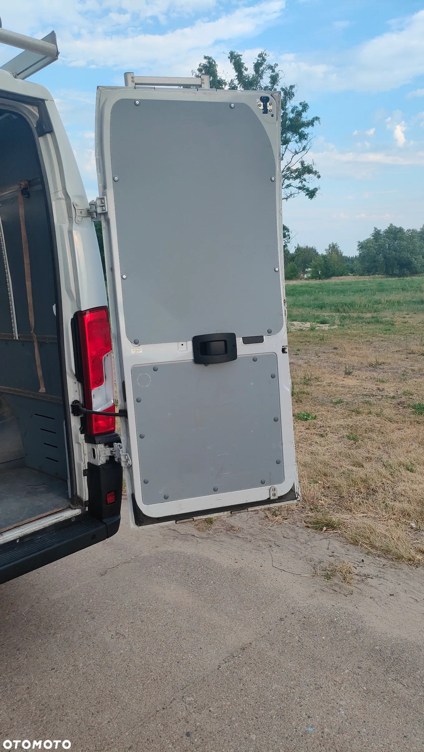 Fiat Fiat DUCATO L4H2 MAXI SILNIK 2,3 IVECO 140KM 113 Tyś km SALON PL SERWIS DO OSTATNIEGO Km TEMPOMAT KAMERA COFANIA KLIMA BAGAŻNIK DACHOWY    VAT 1 - 8